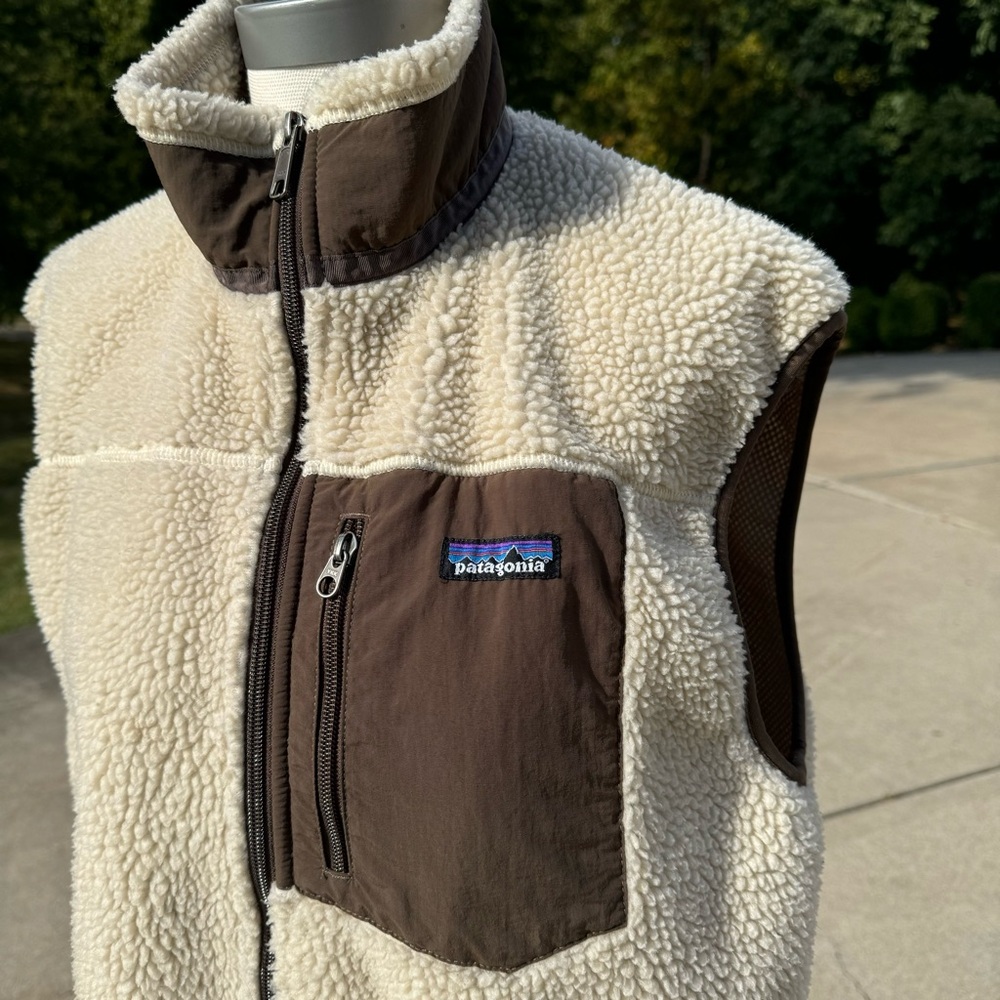 Classic retro x Patagonia vest.